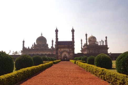 Ibrahim Rouza Mausoleum inspired the Taj Mahal